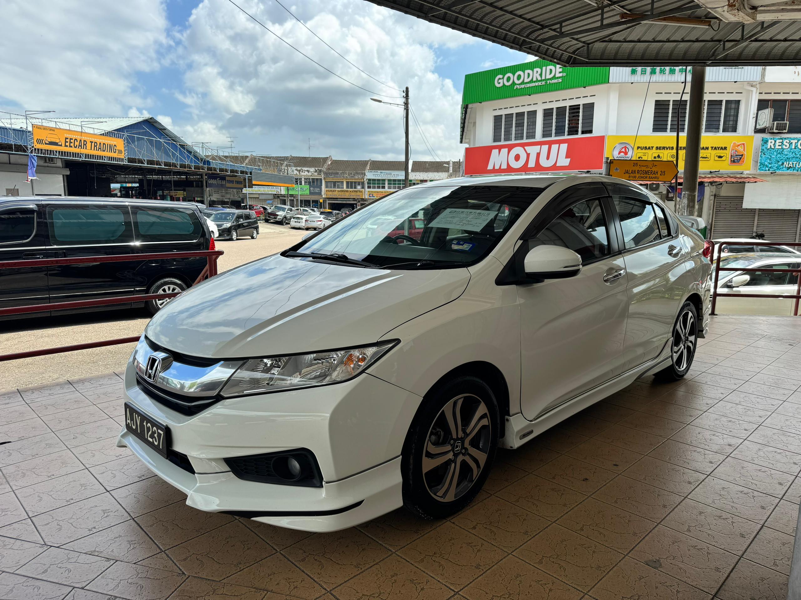 WhatsApp Image 2025-01-07 at 1.09.49 PM