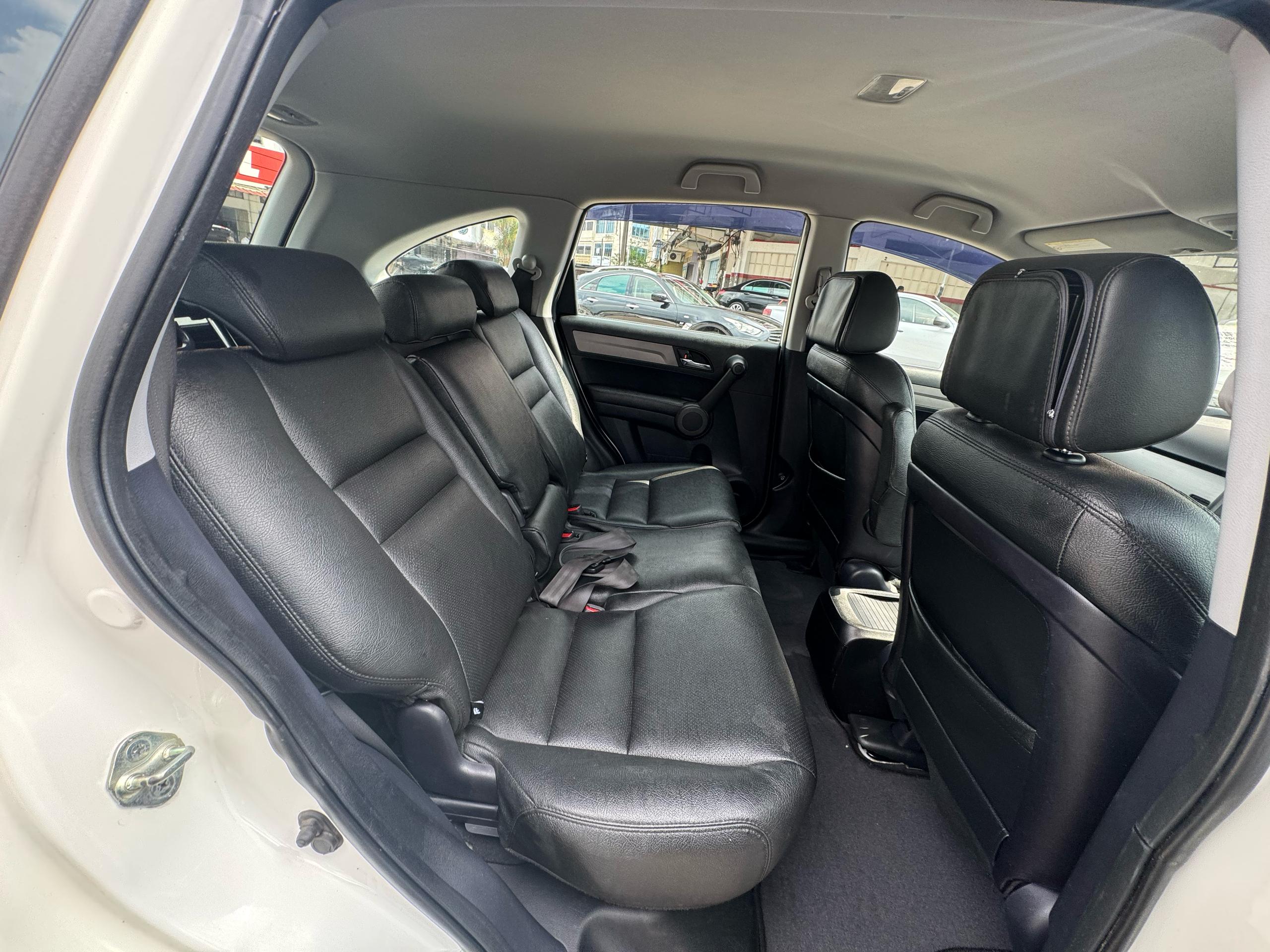 WhatsApp Image 2025-03-25 at 4.42.51 PM (1)