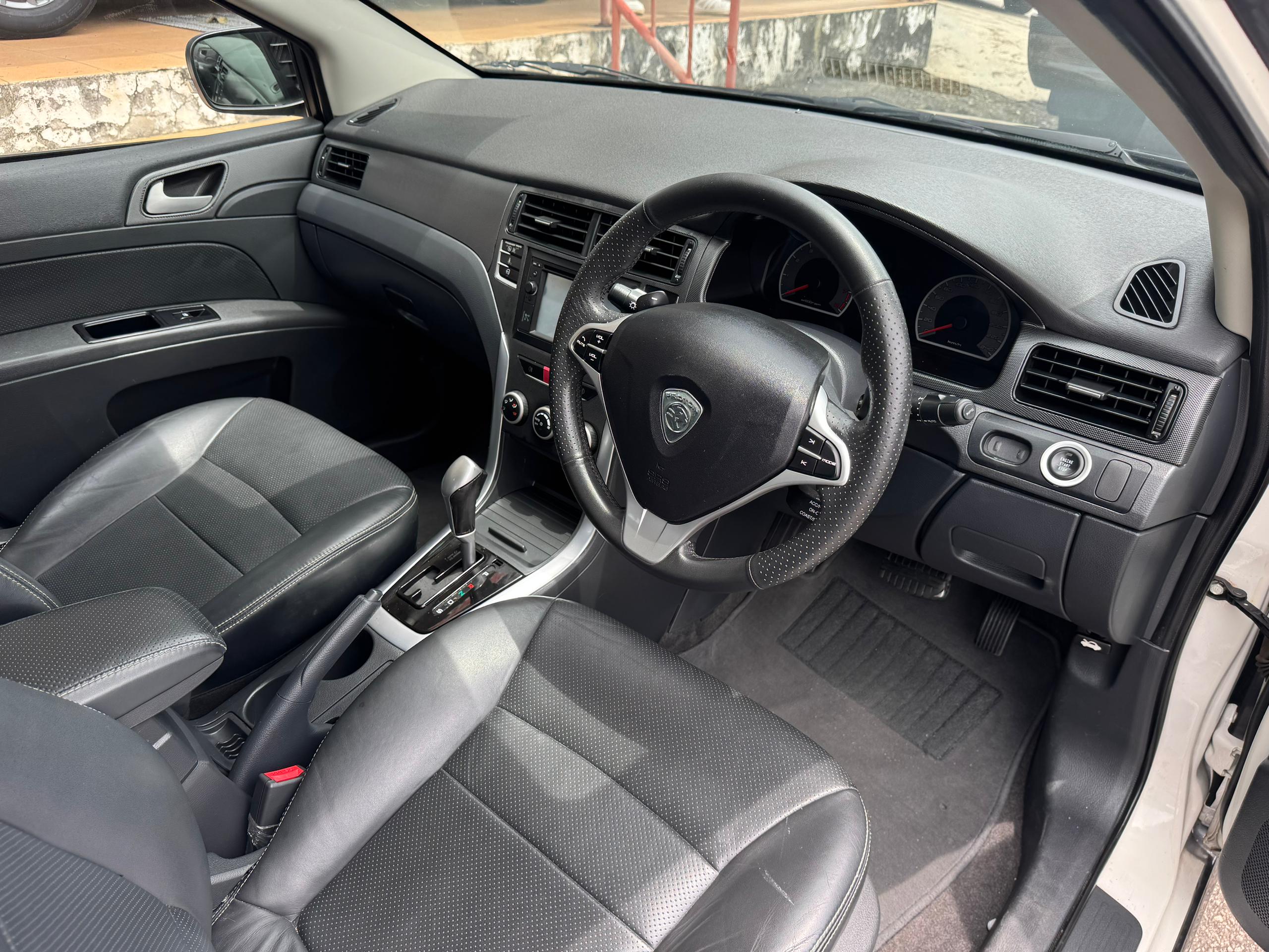 WhatsApp Image 2025-05-04 at 1.12.38 PM